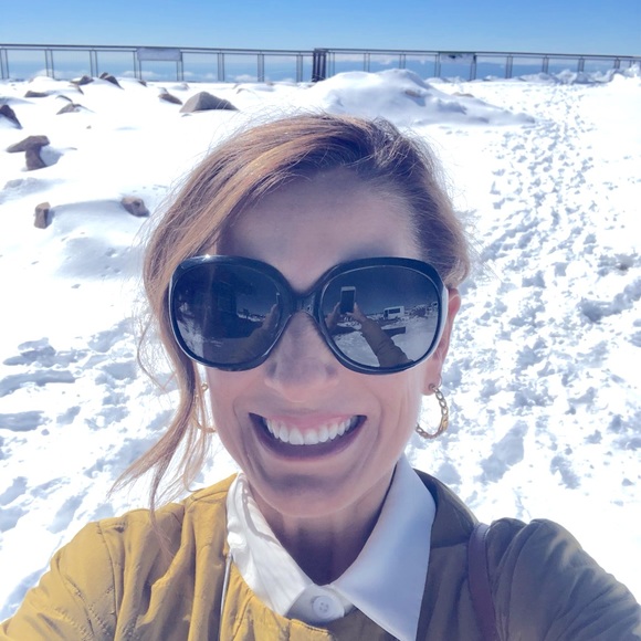 Meet your Posher, Nici - Picture 1 of 6